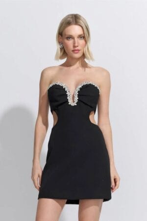 Vestido Curto Bordado  Decote Alfaiataria Dense