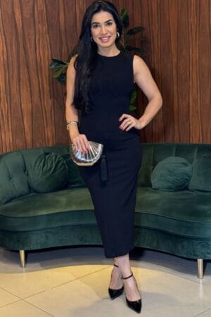 Vestido Midi Com Recortes Assimetricos e Fenda