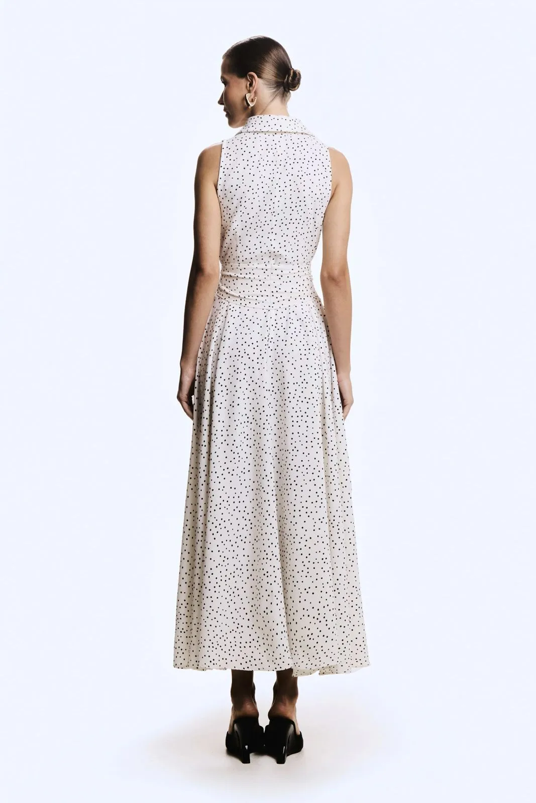 Vestido Midi Gola Tradicional Botões Frontal - Imagem 2