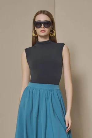 Blusa Gola Drapeada Malha Gloss