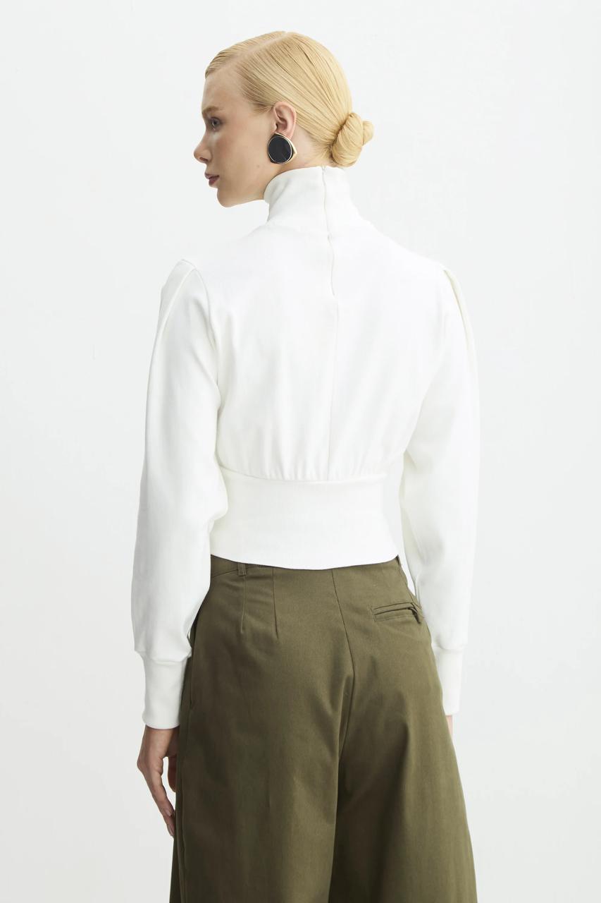 BLUSA MANGA LONGA GOLA ALTA AJUSTADA NA CINTURA - Imagem 3